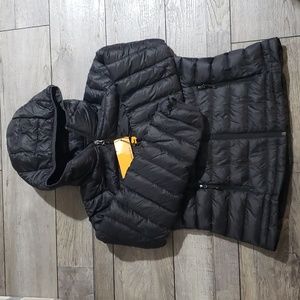 SLOW DOWN Women Hooded Lightweight Down Puffer Jacket, Sz S, Black